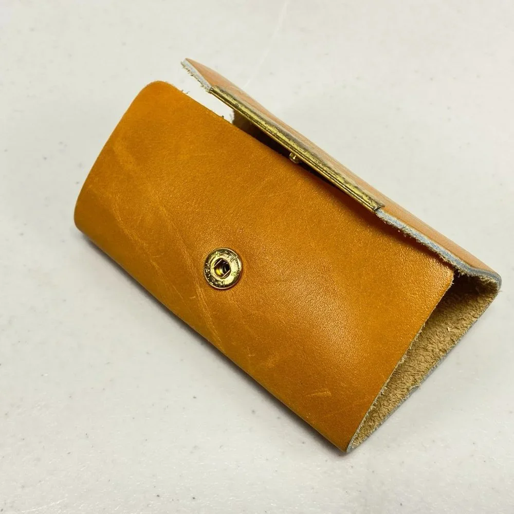 Genuine Leather Bonney 6 Key Holder Pouch Case Made in Fiji